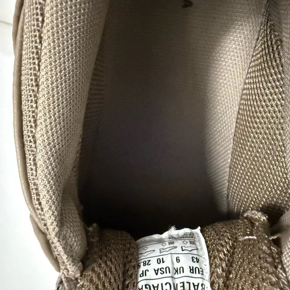 Balenciaga Triple S Sneakers - Picture 5 of 5